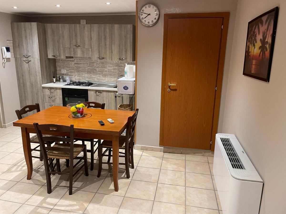 Del Corso Apartment Palese Airport 바리 외부 사진